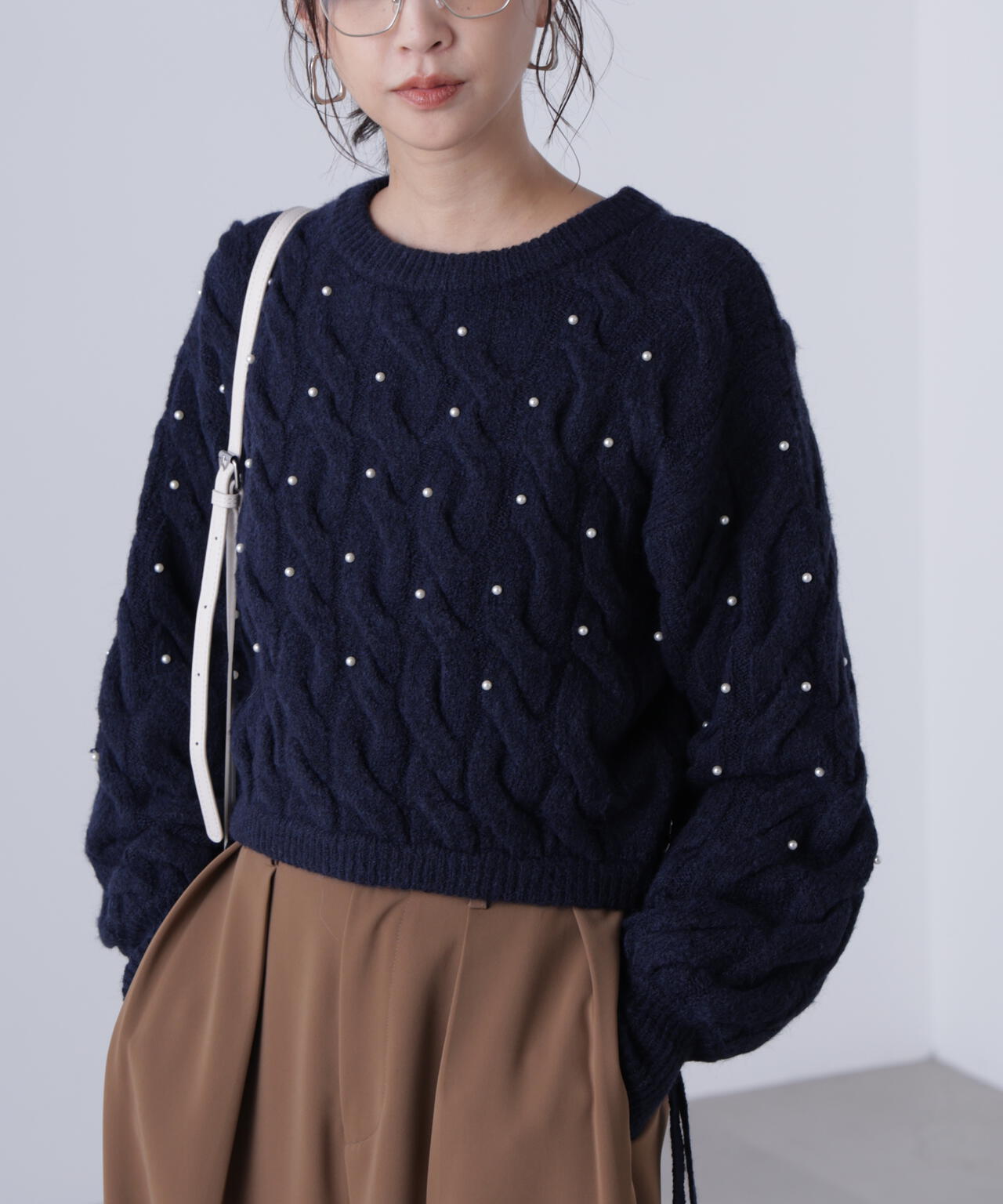 【レッド 追加生産予約】ウエストゴムパールミックスケーブルドロストニット