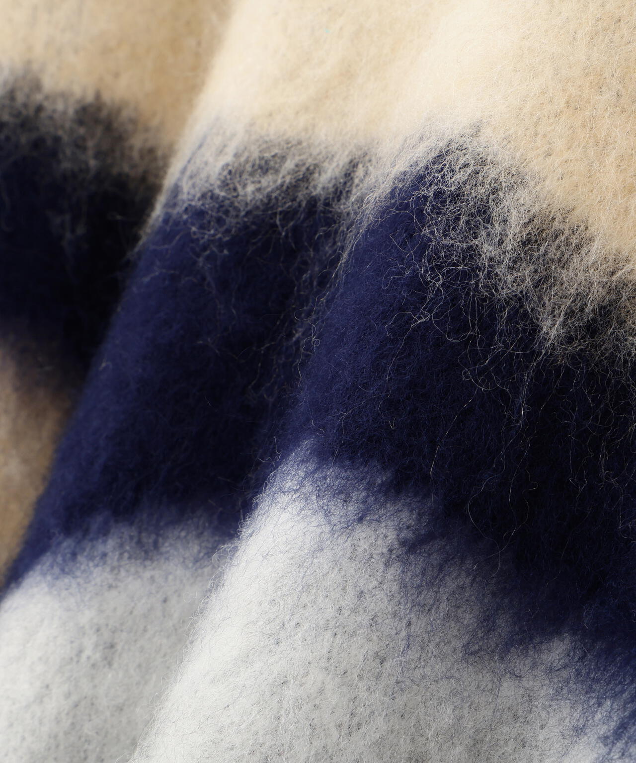 起毛ニュアンス柄ニット