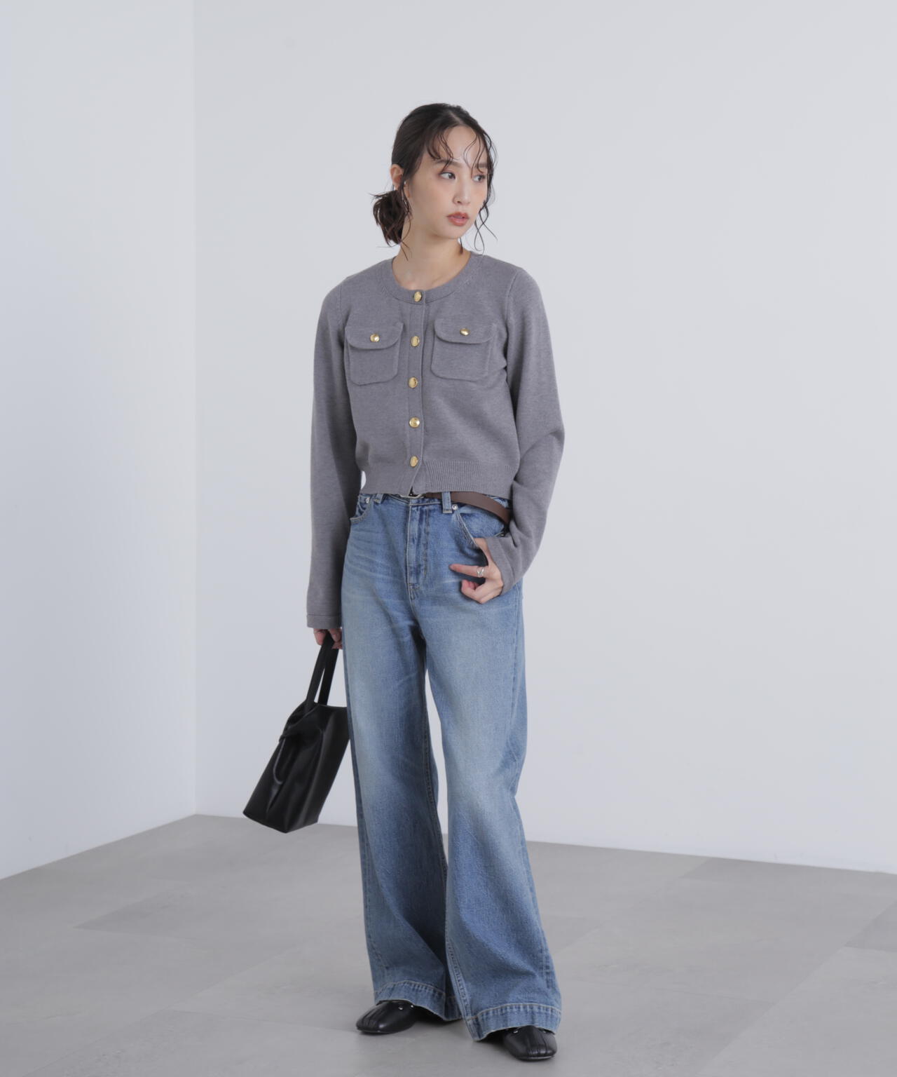 フロントポケット金ボタンニットカーディガン