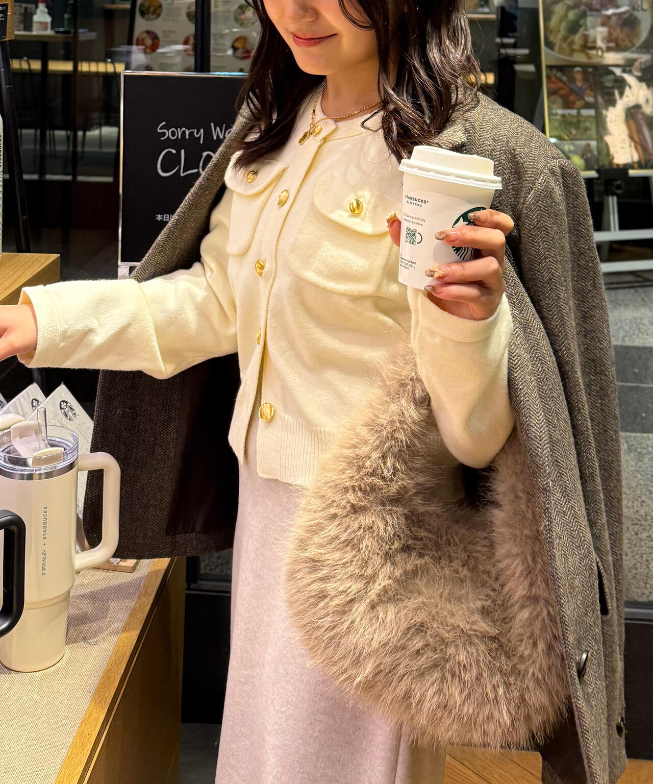 フロントポケット金ボタンニットカーディガン