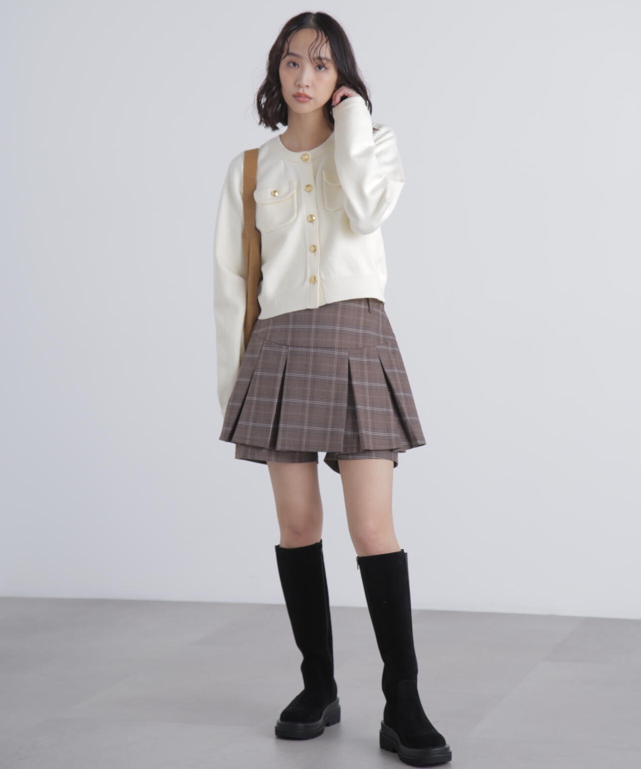 フロントポケット金ボタンニットカーディガン