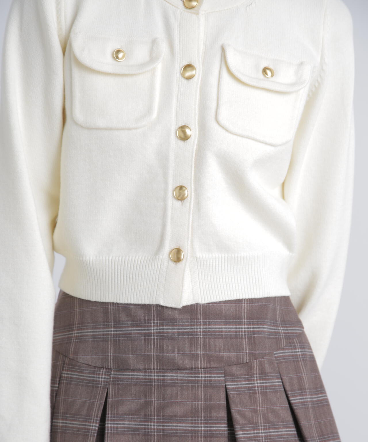 フロントポケット金ボタンニットカーディガン