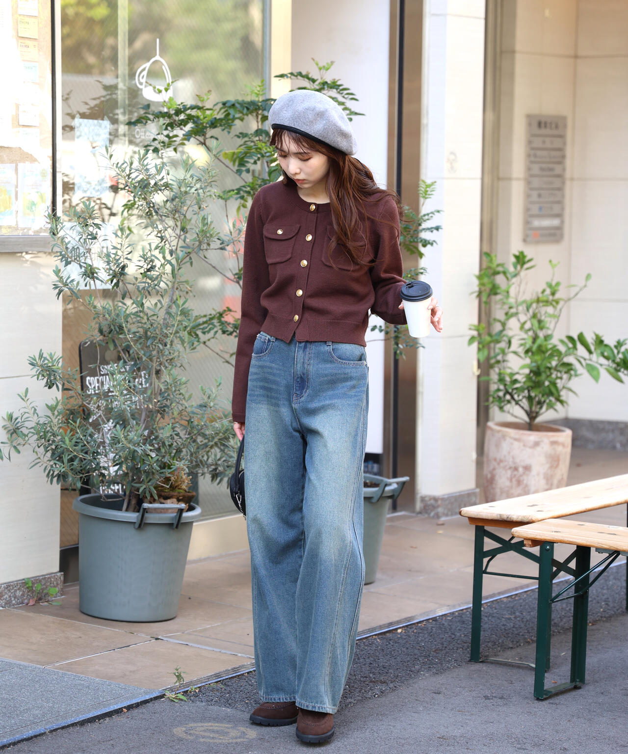 フロントポケット金ボタンニットカーディガン