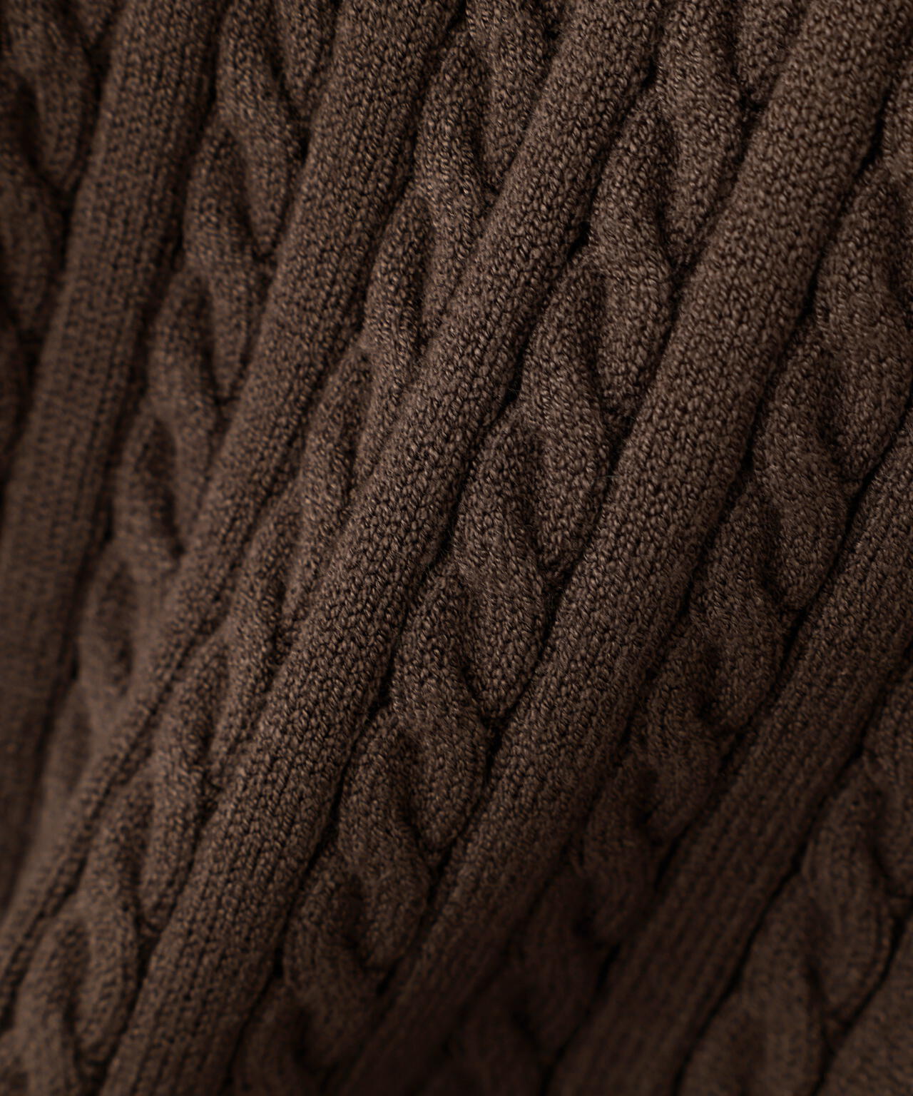 金ボタンミニケーブルカーディガン