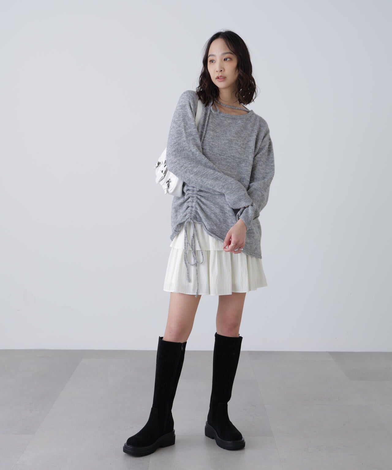 ワンショルルーズニット