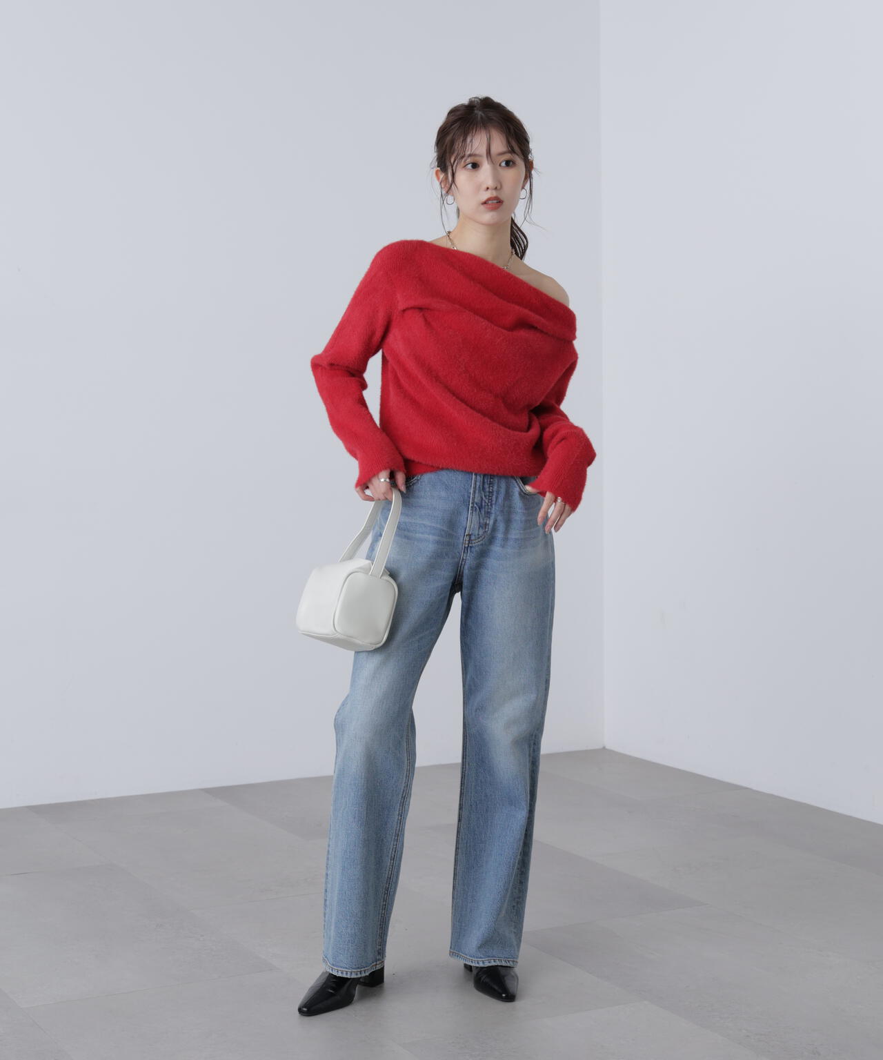 【MFM】シャギーオフショルドレープネックニット