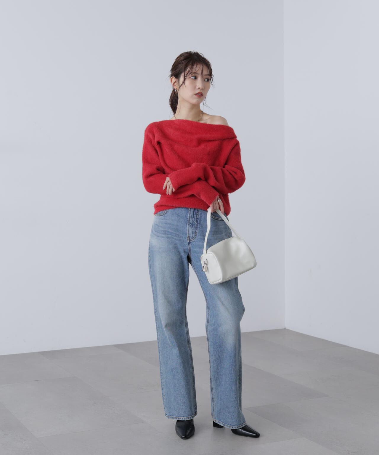 【MFM】シャギーオフショルドレープネックニット