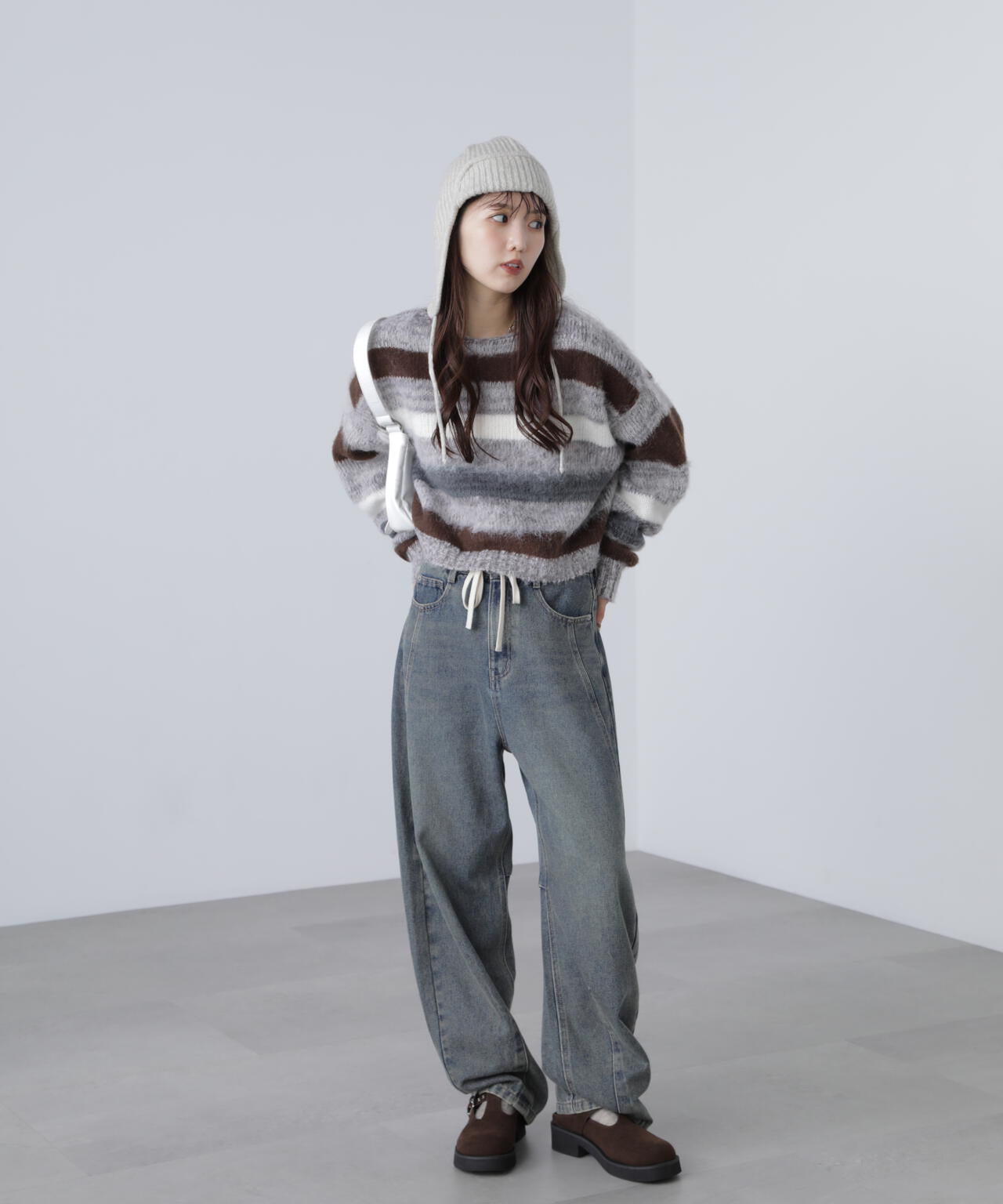 マルチボーダー短丈ニット