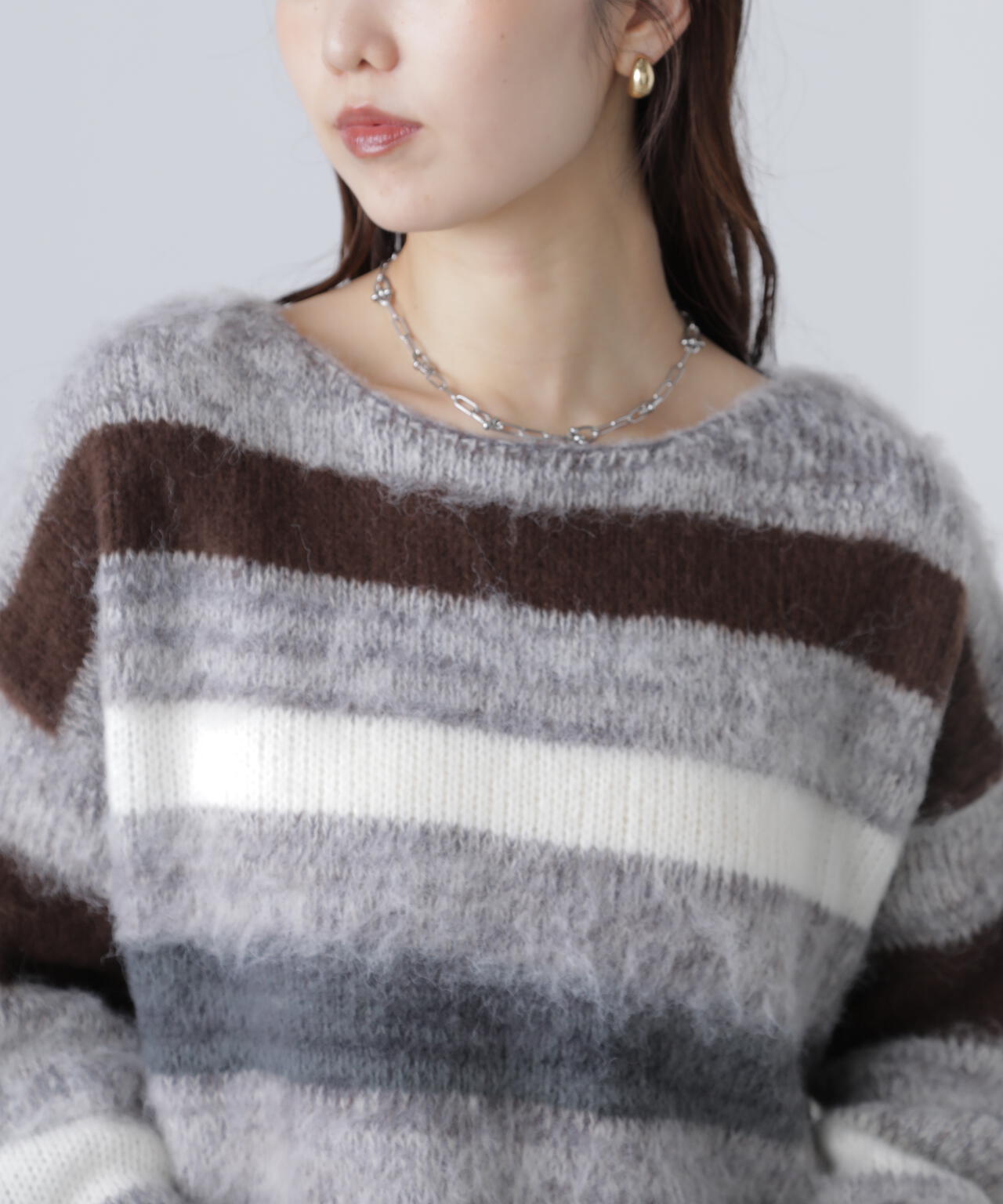 マルチボーダー短丈ニット