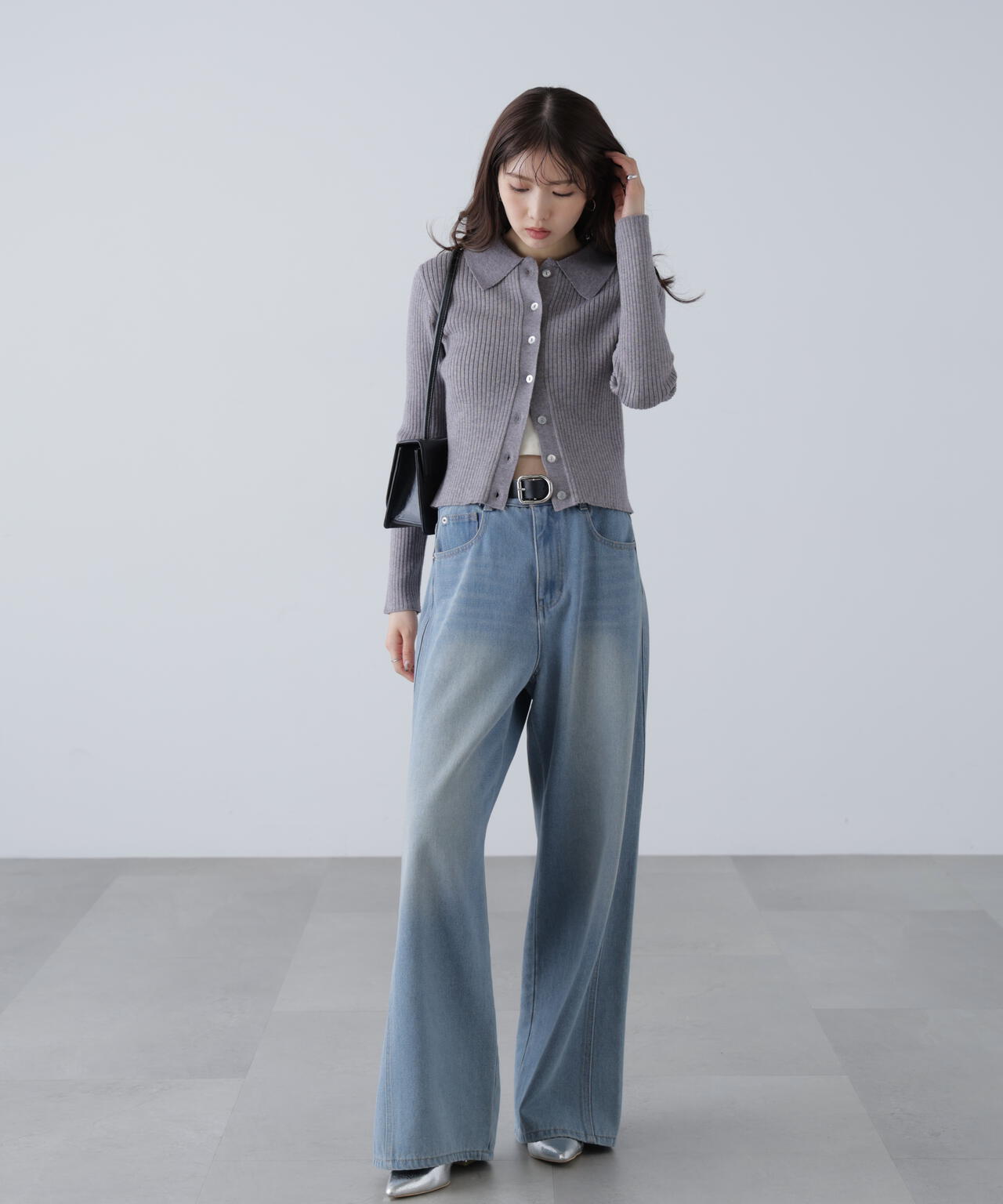 〈ＭＦＭ〉きらきらボタン襟ニット