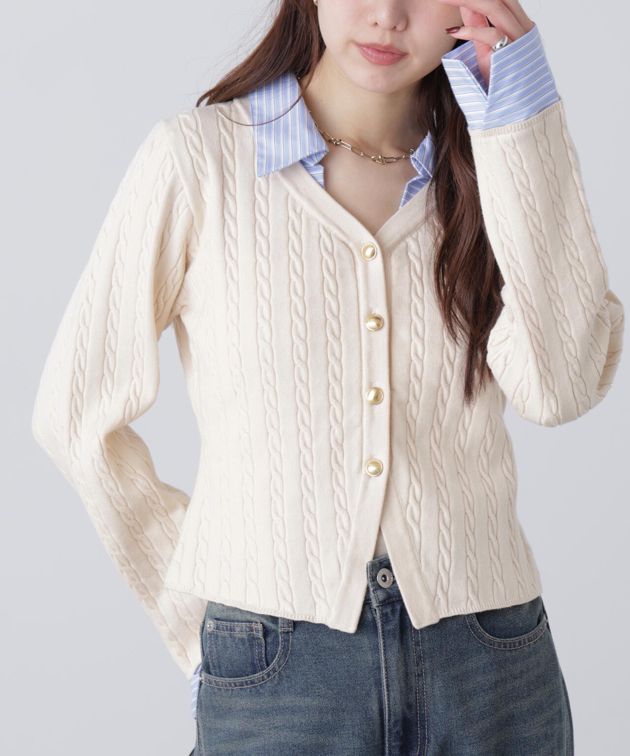 シャツレイヤードゴールドボタンニット