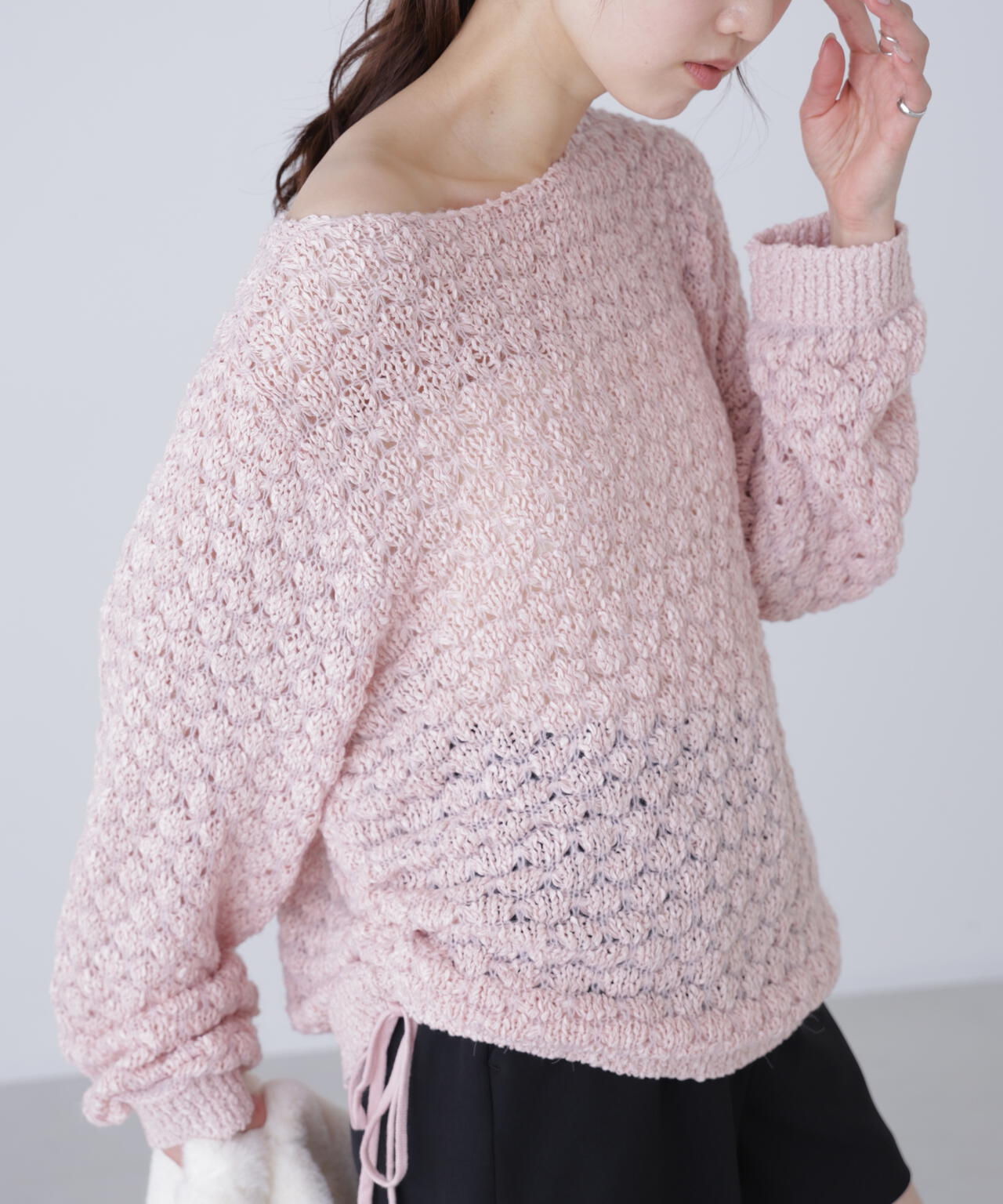 ポコポコワンショル脇ドロストオーバーニット