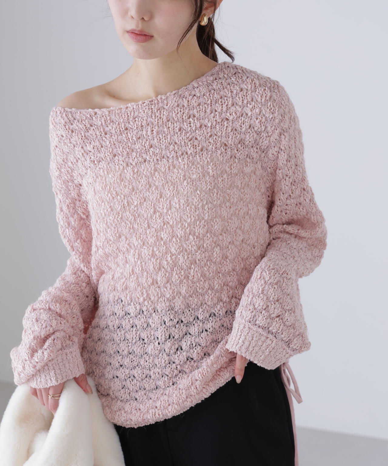 ポコポコワンショル脇ドロストオーバーニット