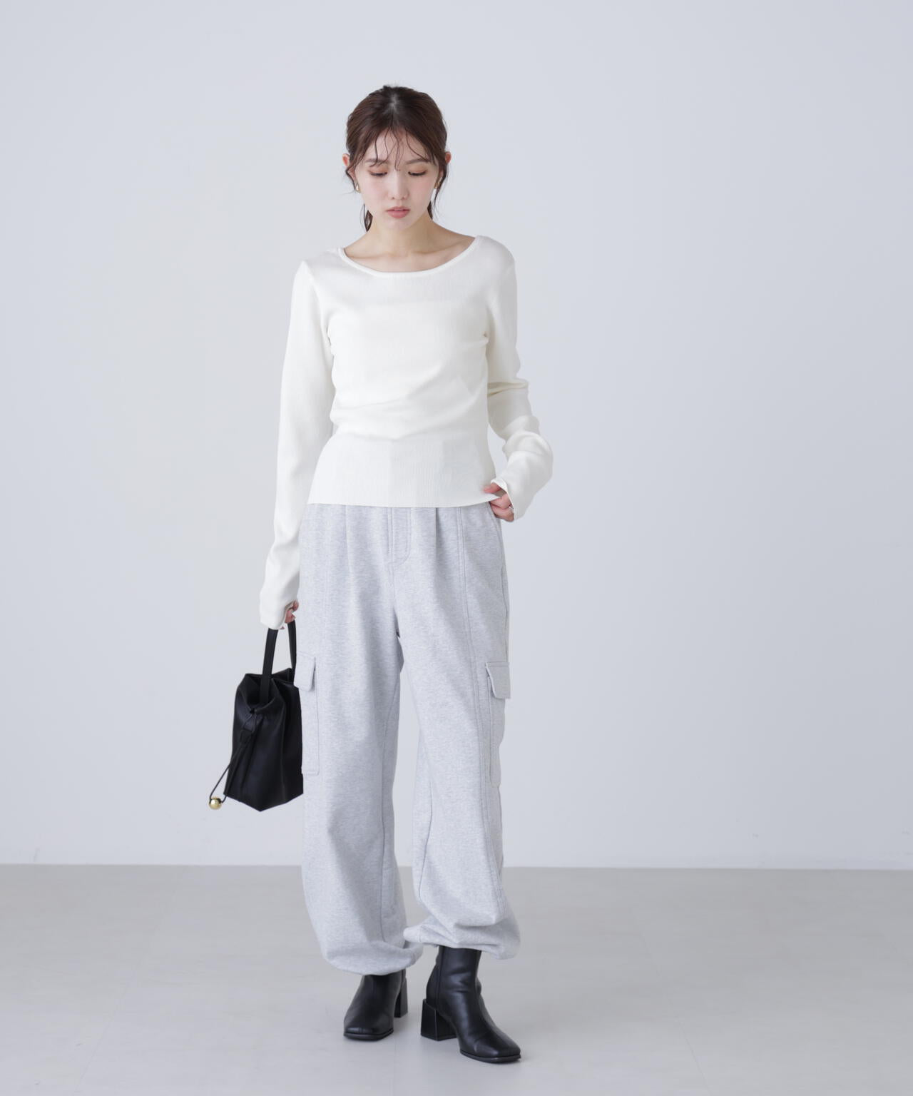 【MFM】バックオープンニット