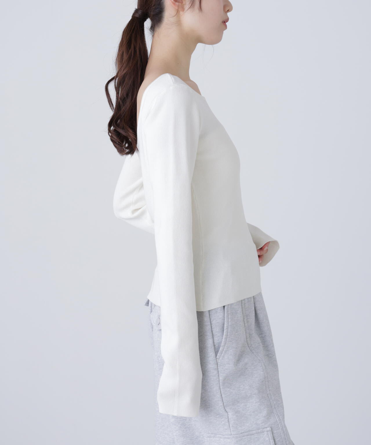 【MFM】バックオープンニット