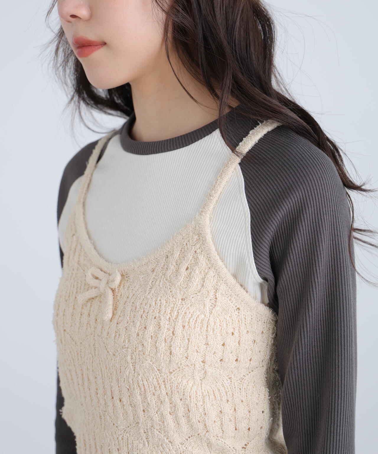 透かし編みニットタンクトップビスチェ