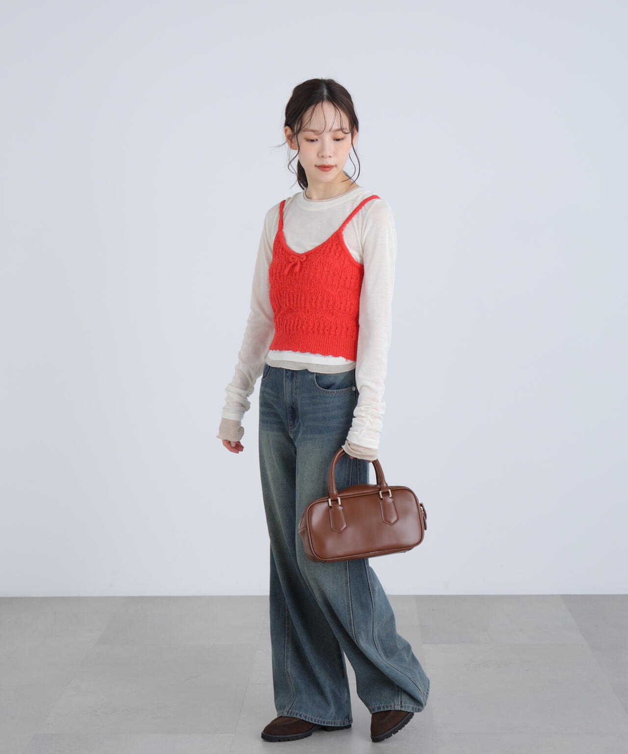 透かし編みニットタンクトップビスチェ