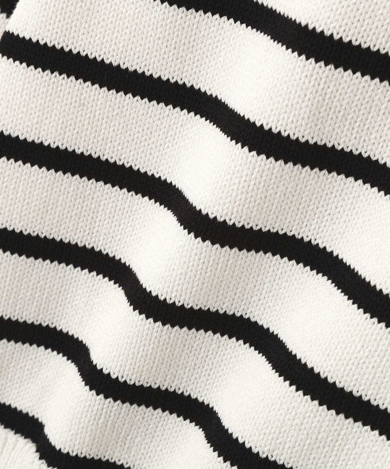 フロントポケット金ボタンニットカーディガン