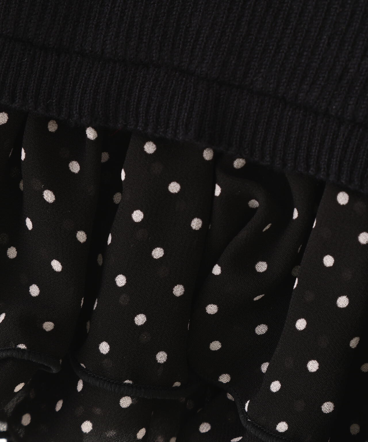 ドットフリルレイヤードニット