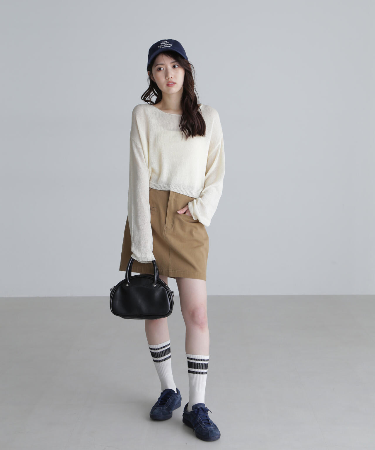 透かしあみ天竺短丈ニット