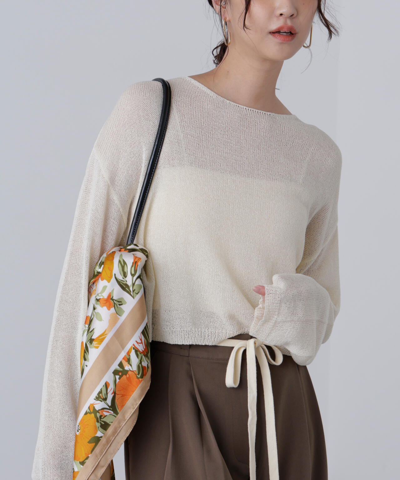 透かしあみ天竺短丈ニット