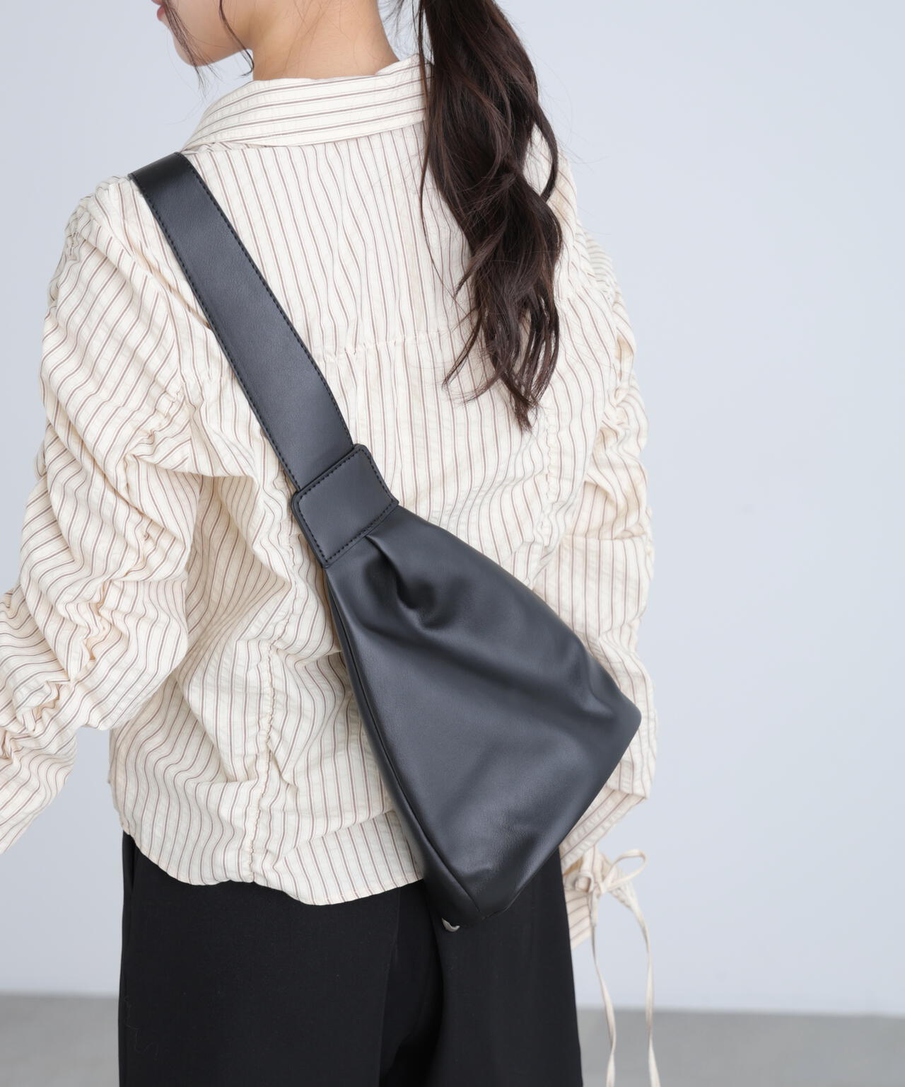 ワンショルダーポーチバッグ