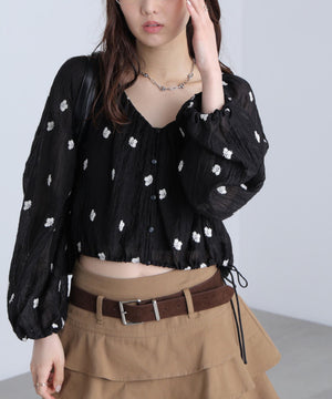 162cm 着用サイズ：FR