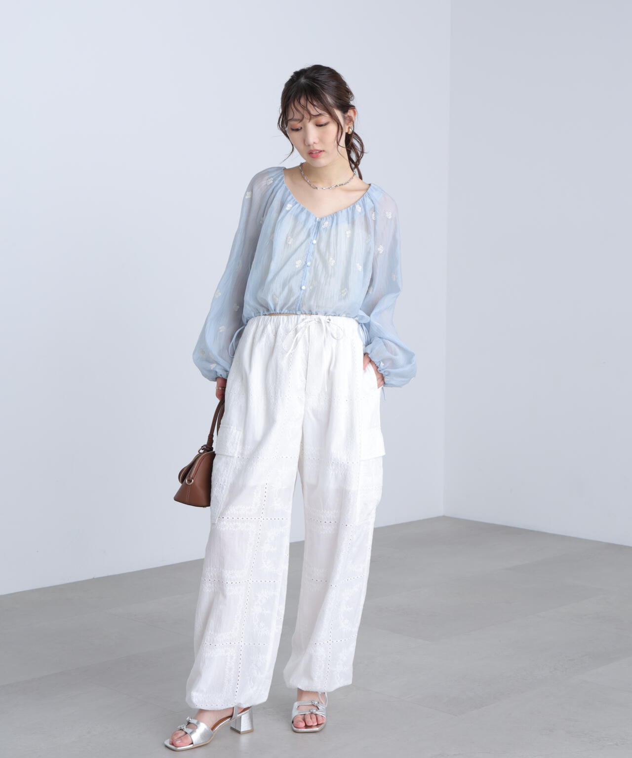 162cm 着用サイズ：FR