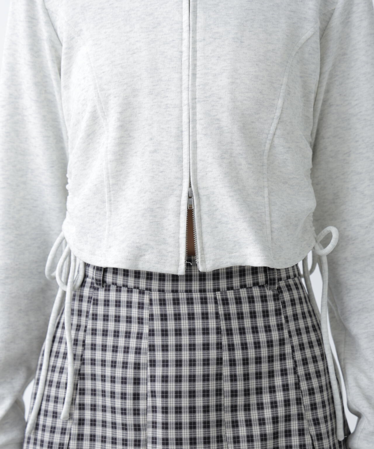 162cm 着用サイズ：FR