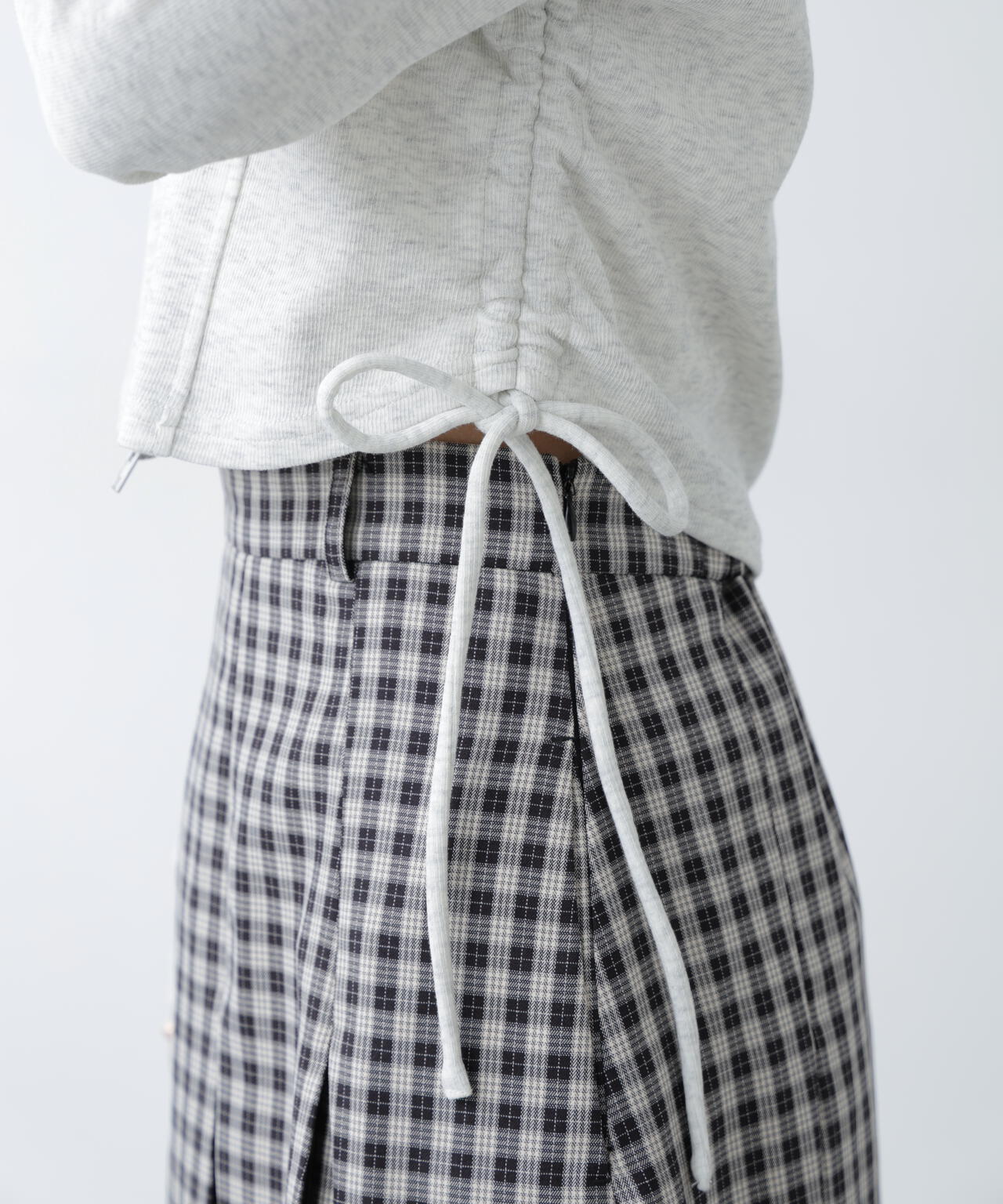 162cm 着用サイズ：FR