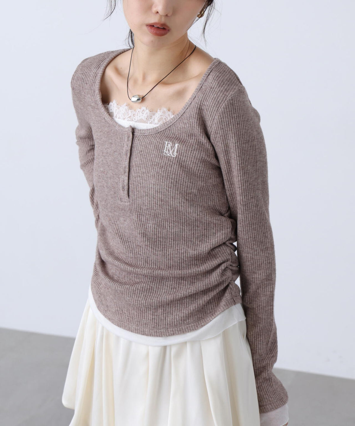 162cm 着用サイズ：FR