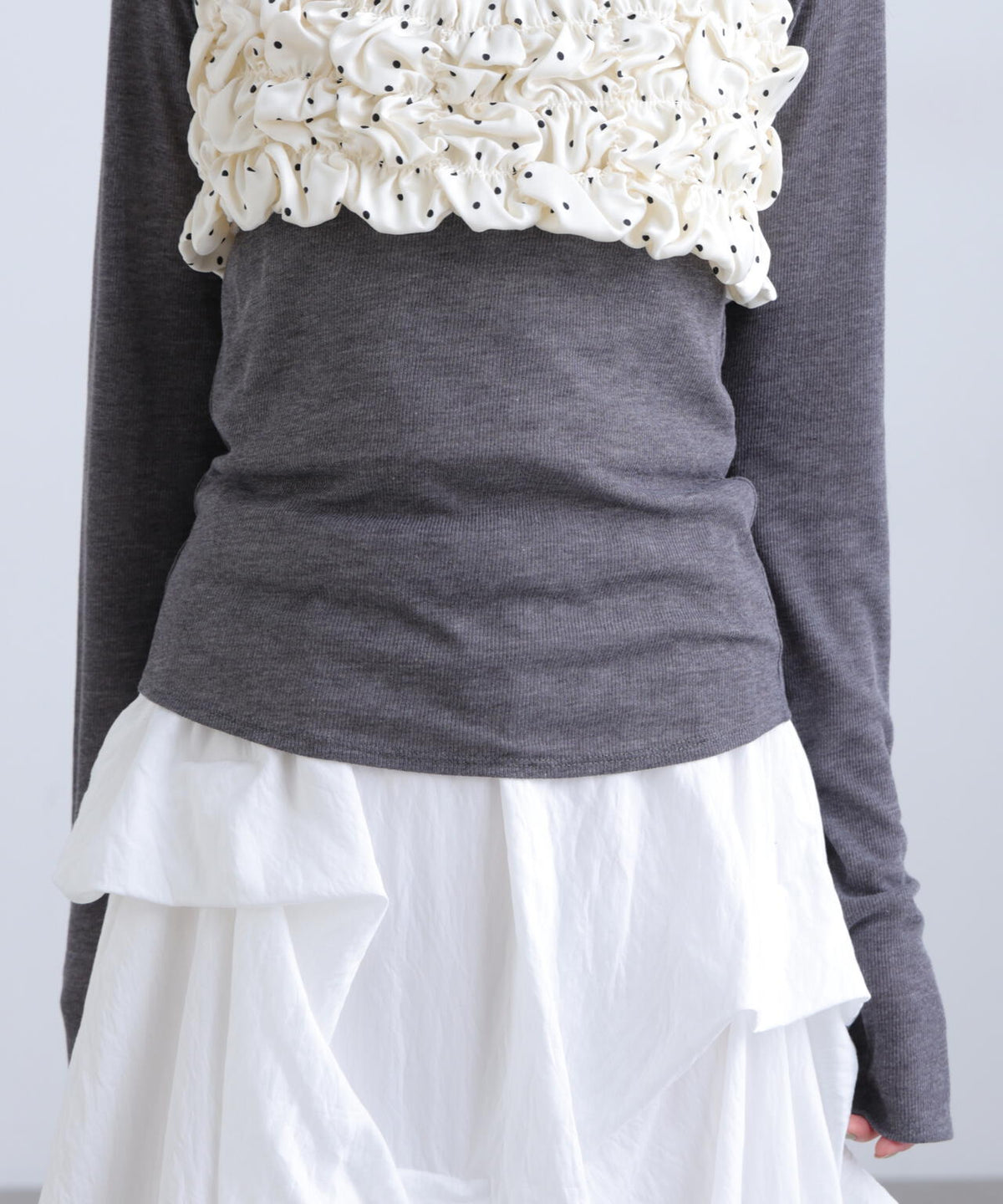 162cm 着用サイズ：FR
