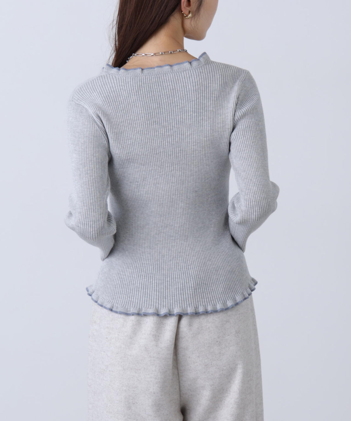 162cm 着用サイズ：FR
