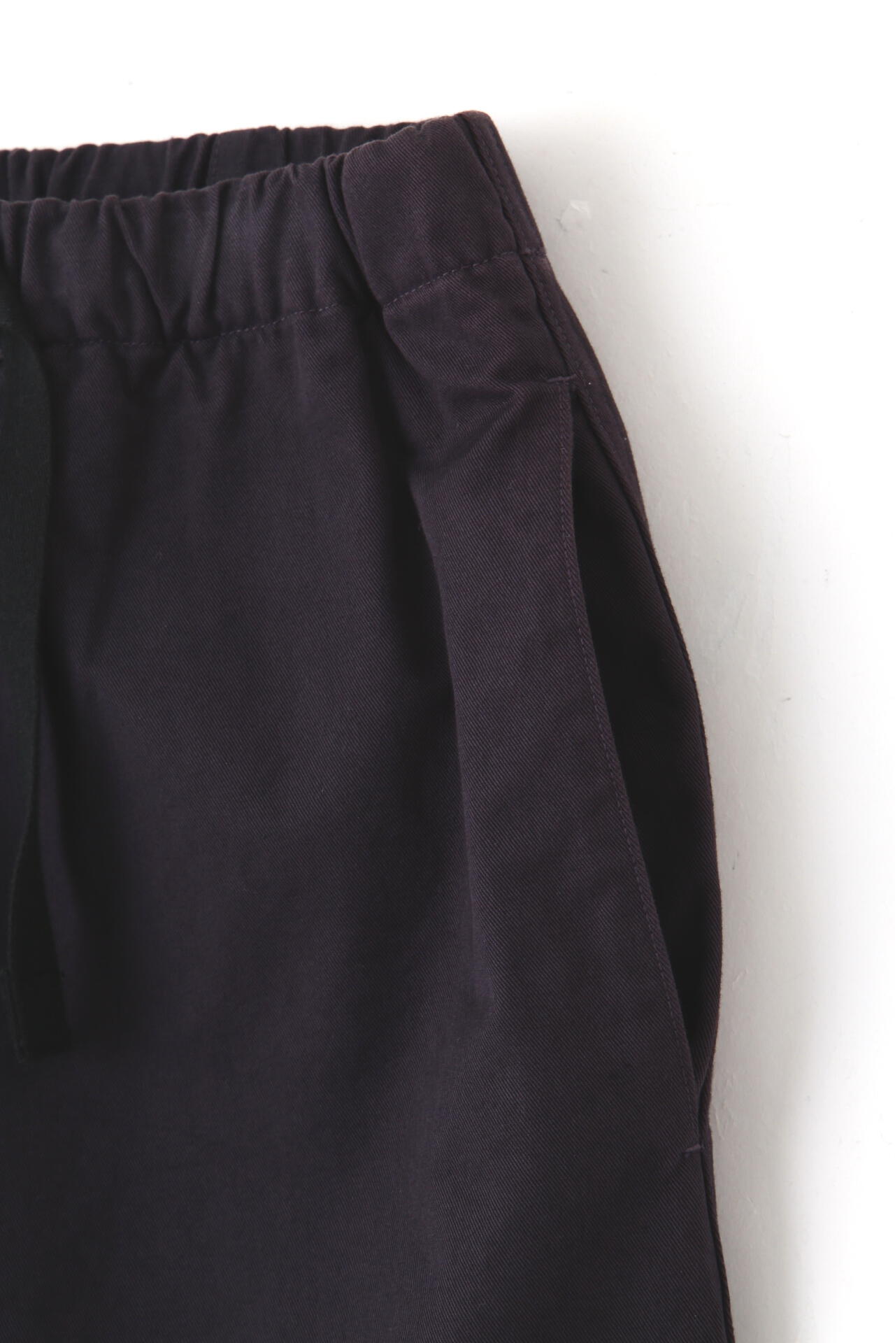 Ｙ / ORGANIC COTTON CHINO SHORTS