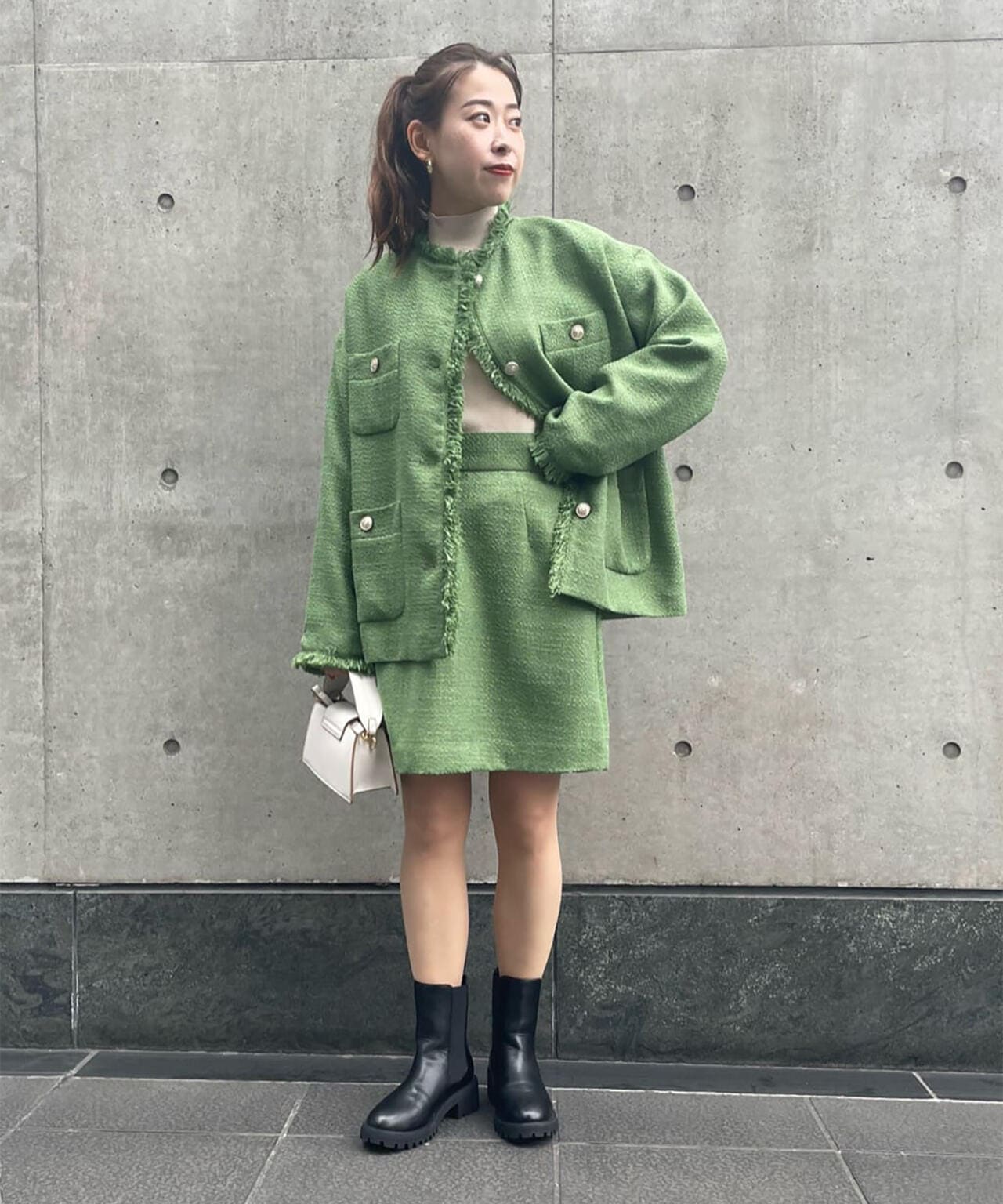 ロービングツイードミニスカート