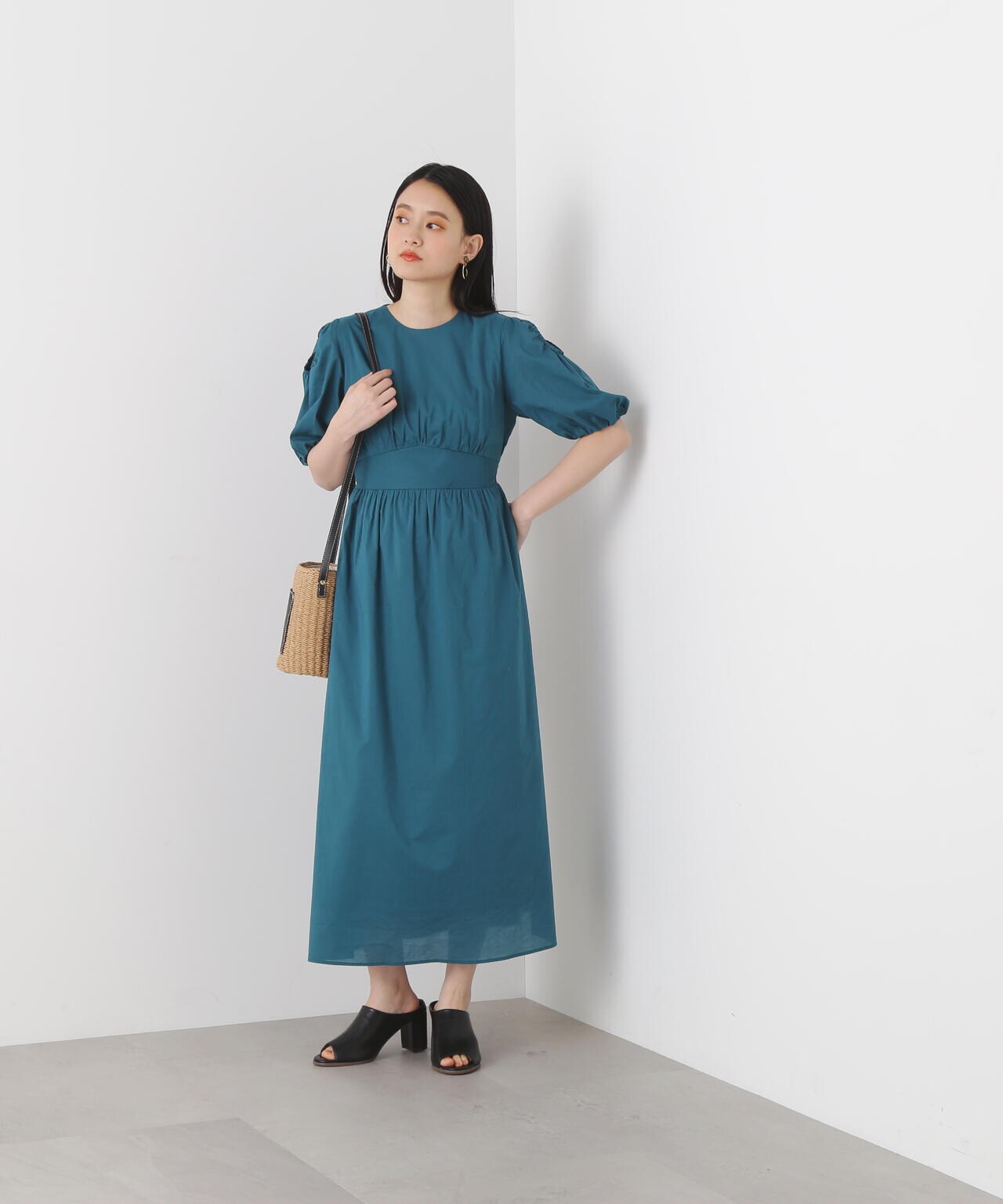 【川津明日香さん着用】コットンボイルギャザーホールワンピース《S Size Line》