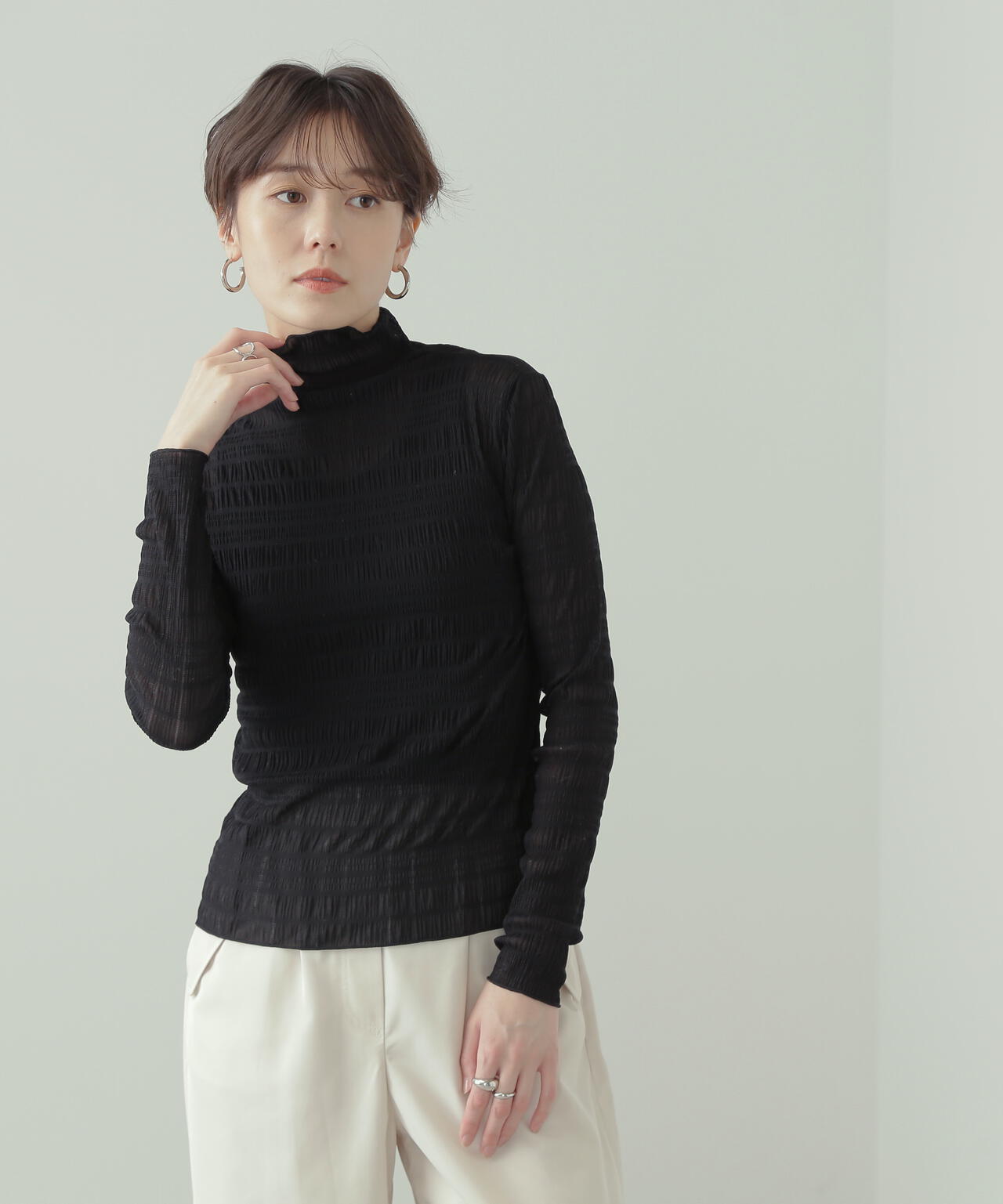 168cm/B76/W60/H86 着用サイズ：M