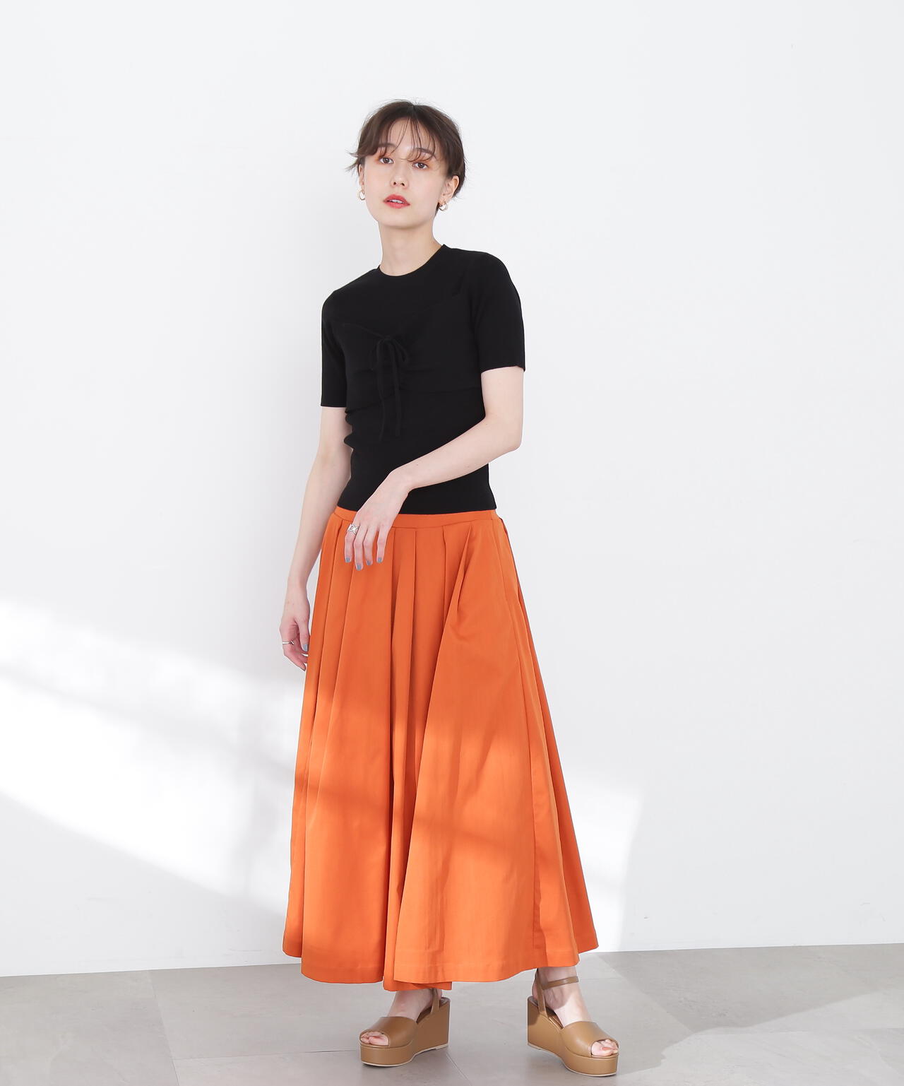 168cm/B76/W60/H86 着用サイズ：M