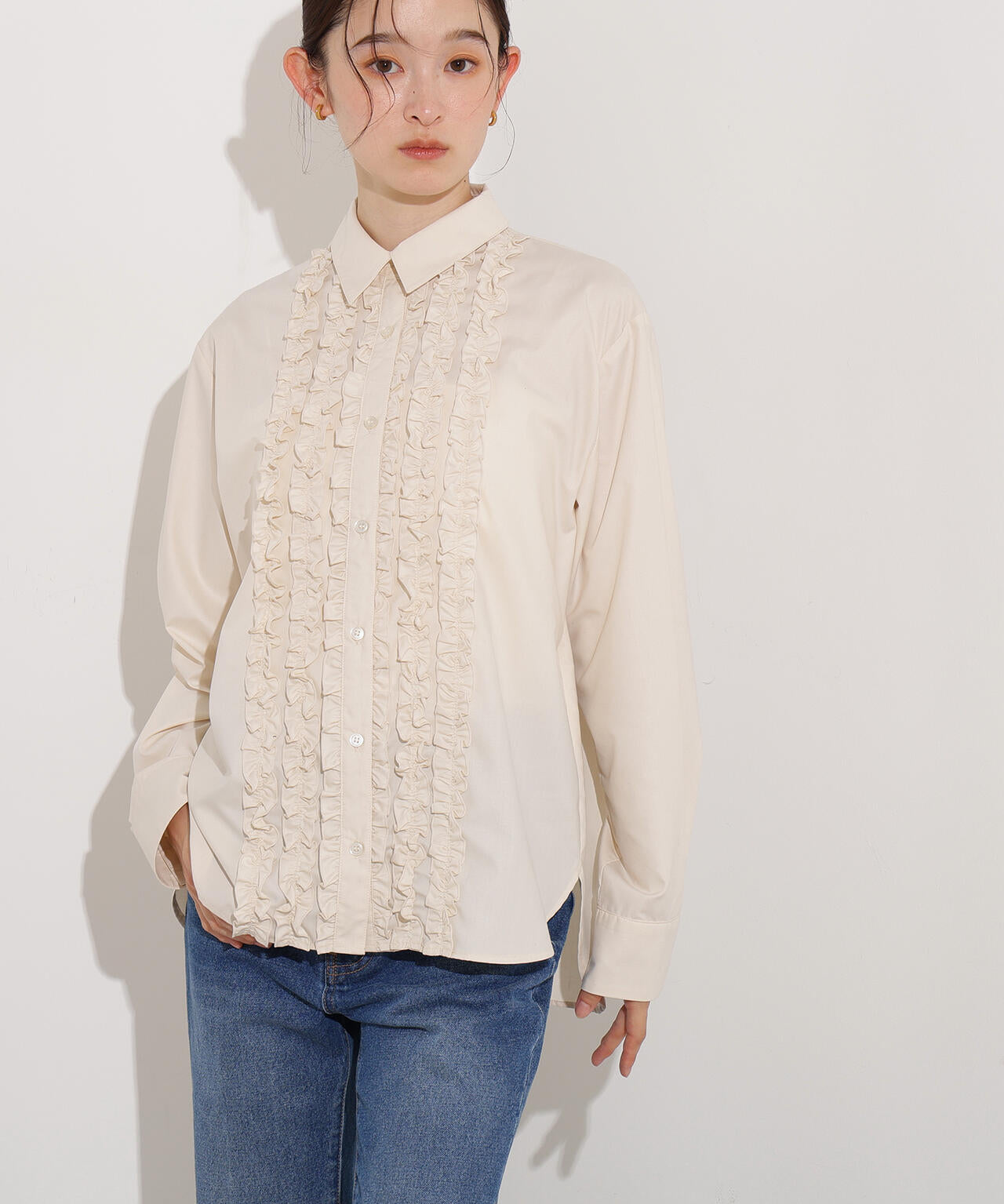 岸本セシルさん着用】フロントフリルブラウス | N. Natural