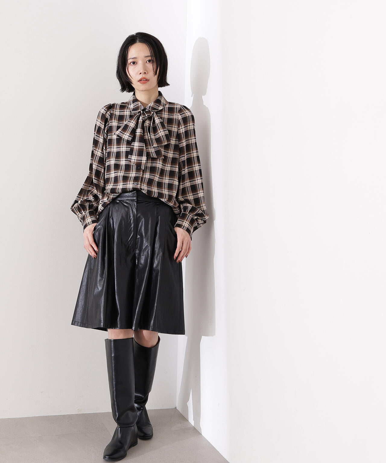 岸本セシルさん着用】チェックボウタイブラウス | N. Natural Beauty