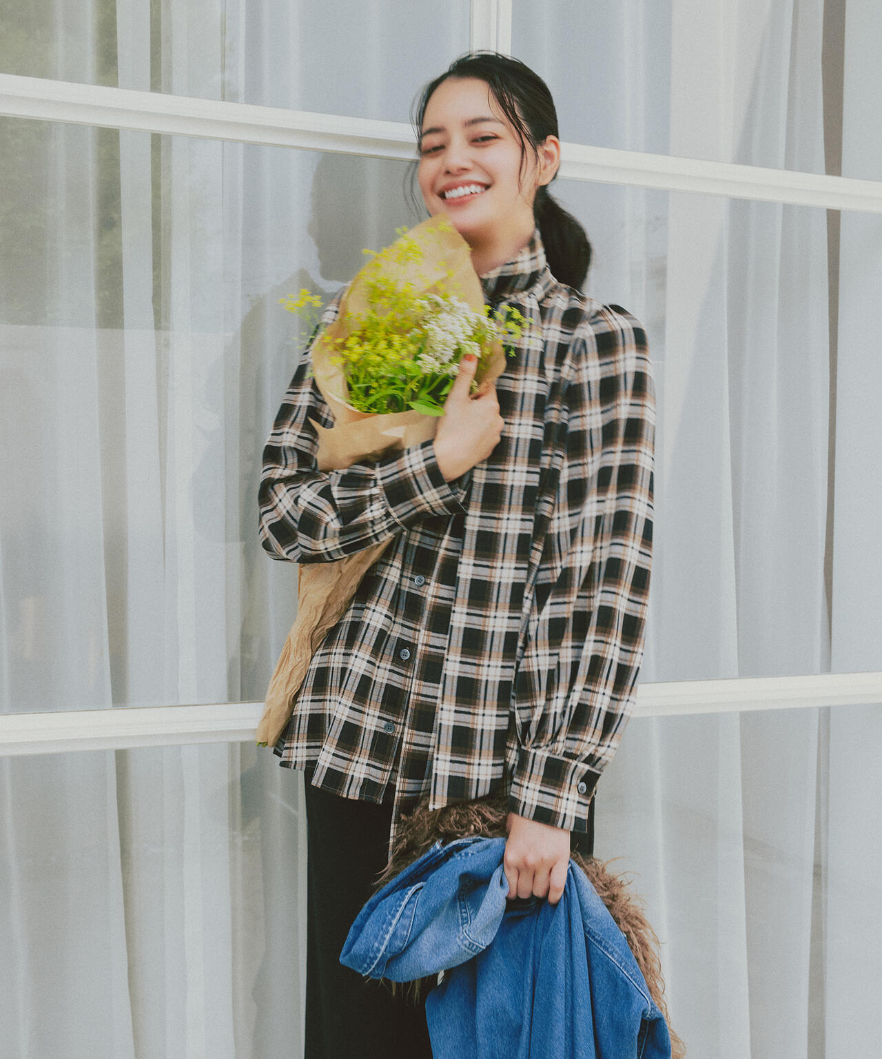 美品✨ロイスクレヨン フリル ボウタイ バンドカラー ブラウス チェックシャツ 岸本セシルさん着用】チェックボウタイブラウス | N. Natural Beauty