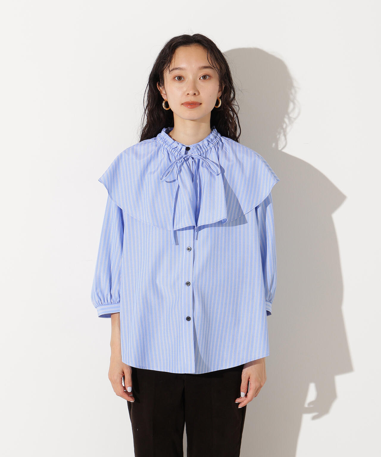 ラッフルカラーストライプブラウス《イエローストライプ：official