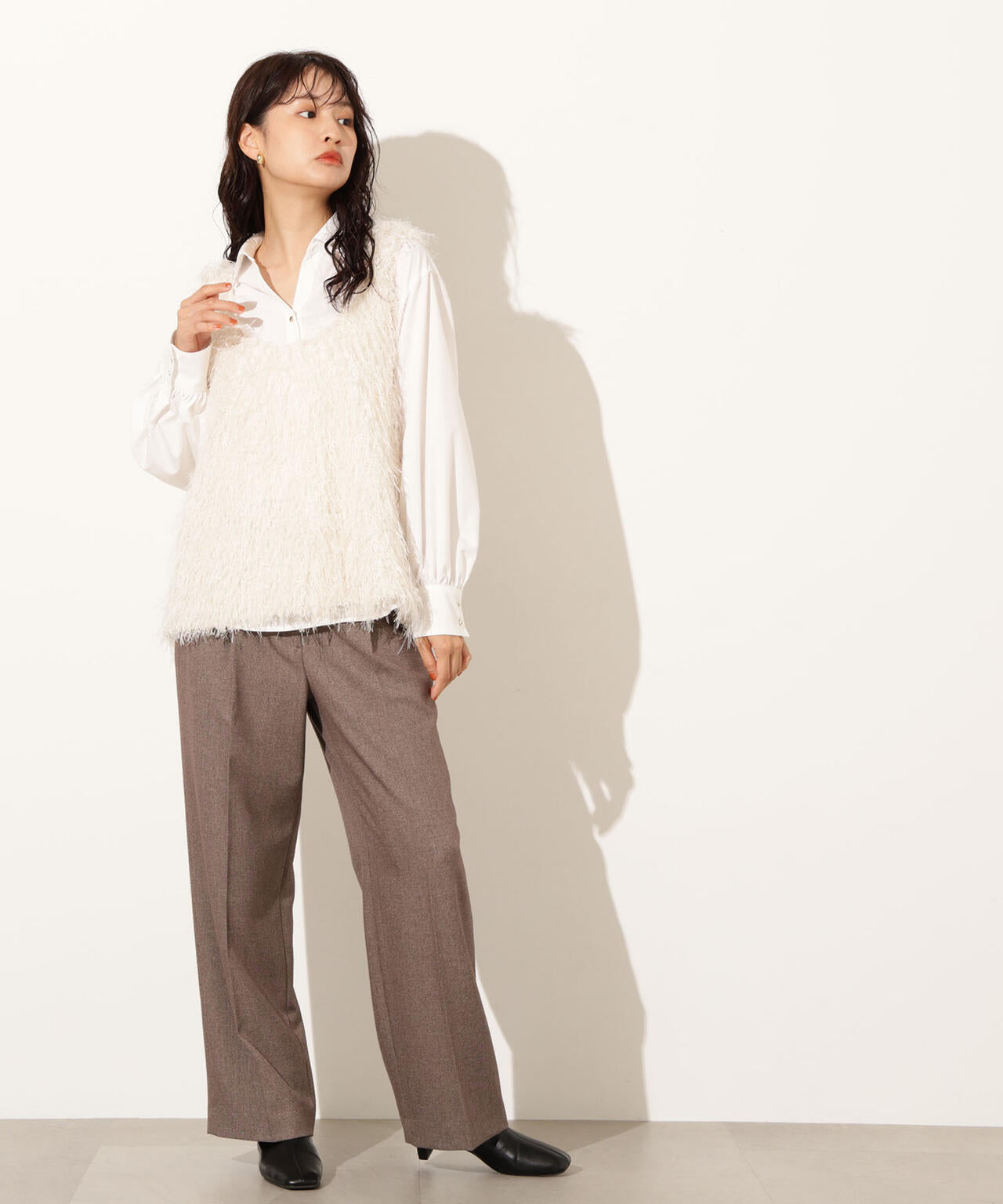 【小室安未さん着用】ゴールドボタン2wayリボンブラウス