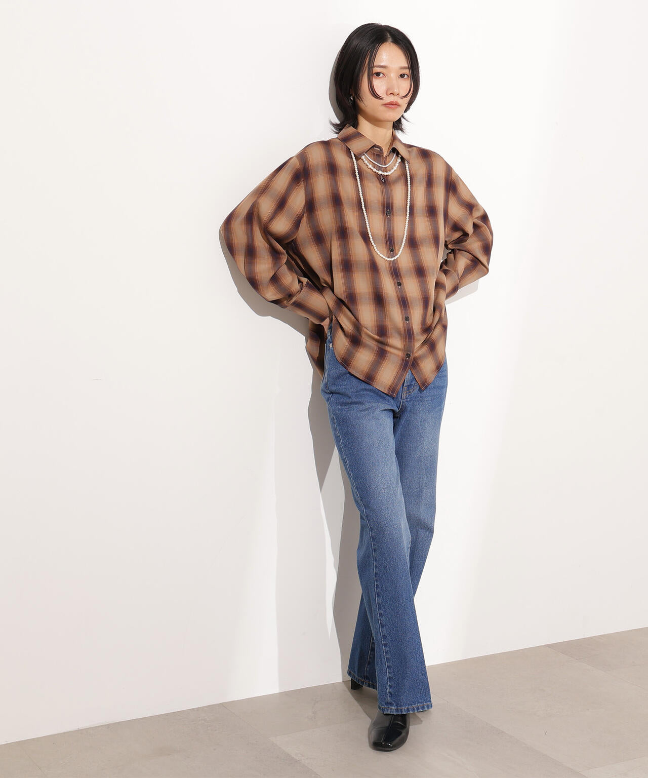 【岸本セシルさん着用】チェックオーバーシャツ