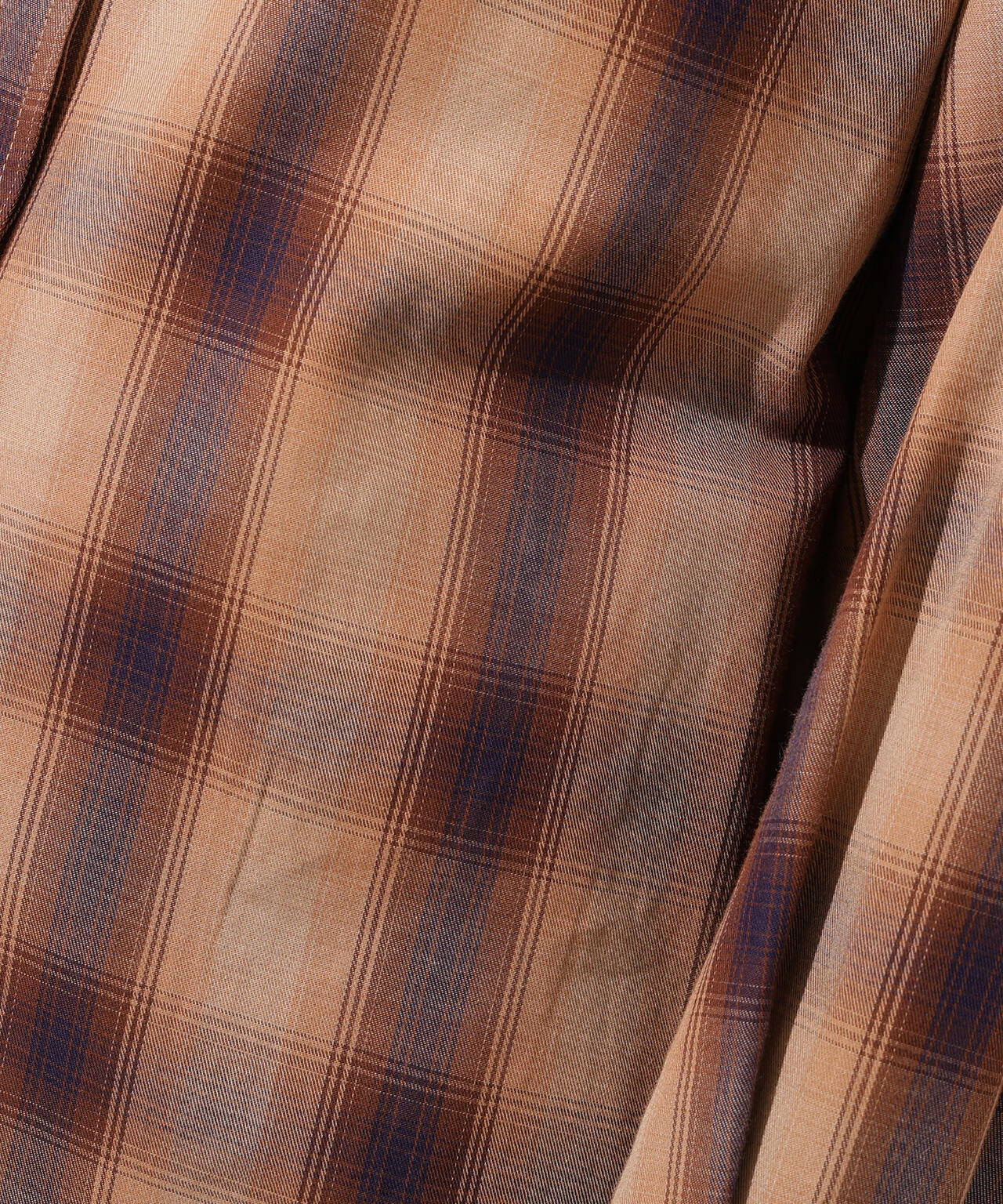 【岸本セシルさん着用】チェックオーバーシャツ