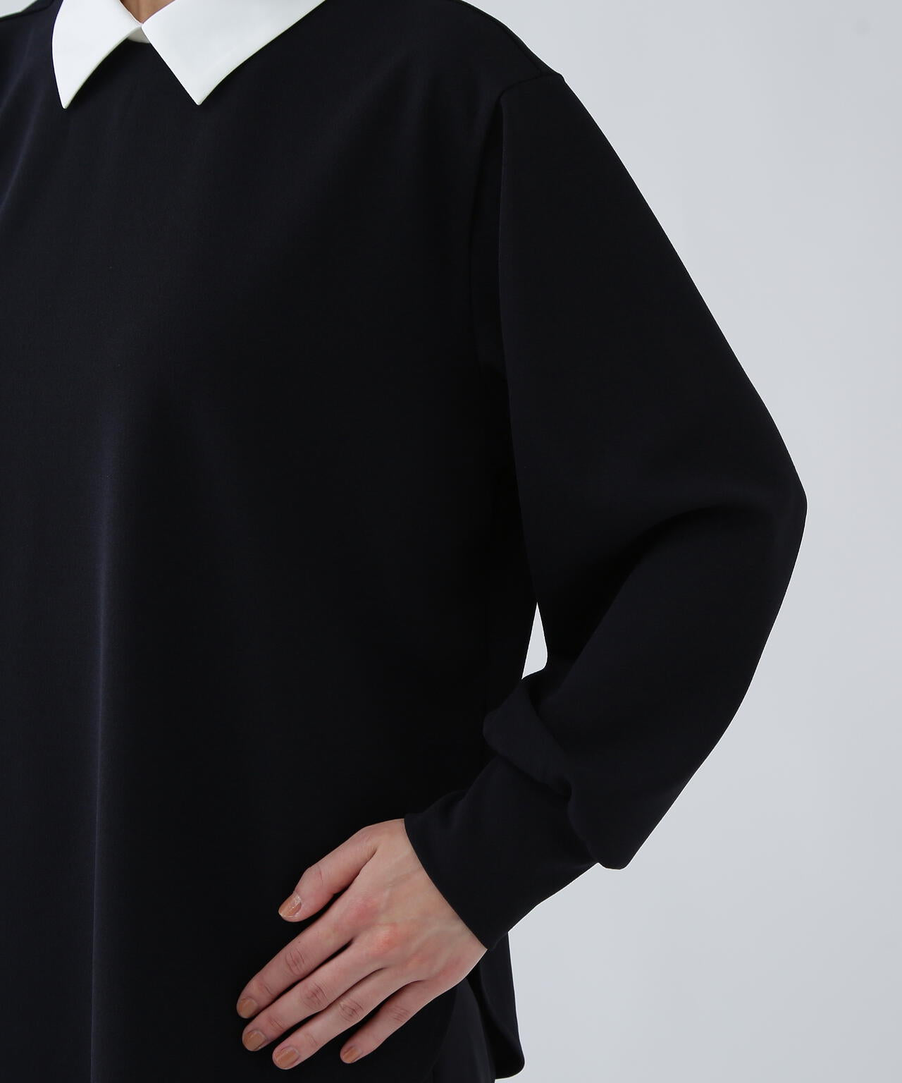 【瞬間コ－デ】襟をオンオフ。洗える楽ちんキレイ見えジャージークレリックブラウス