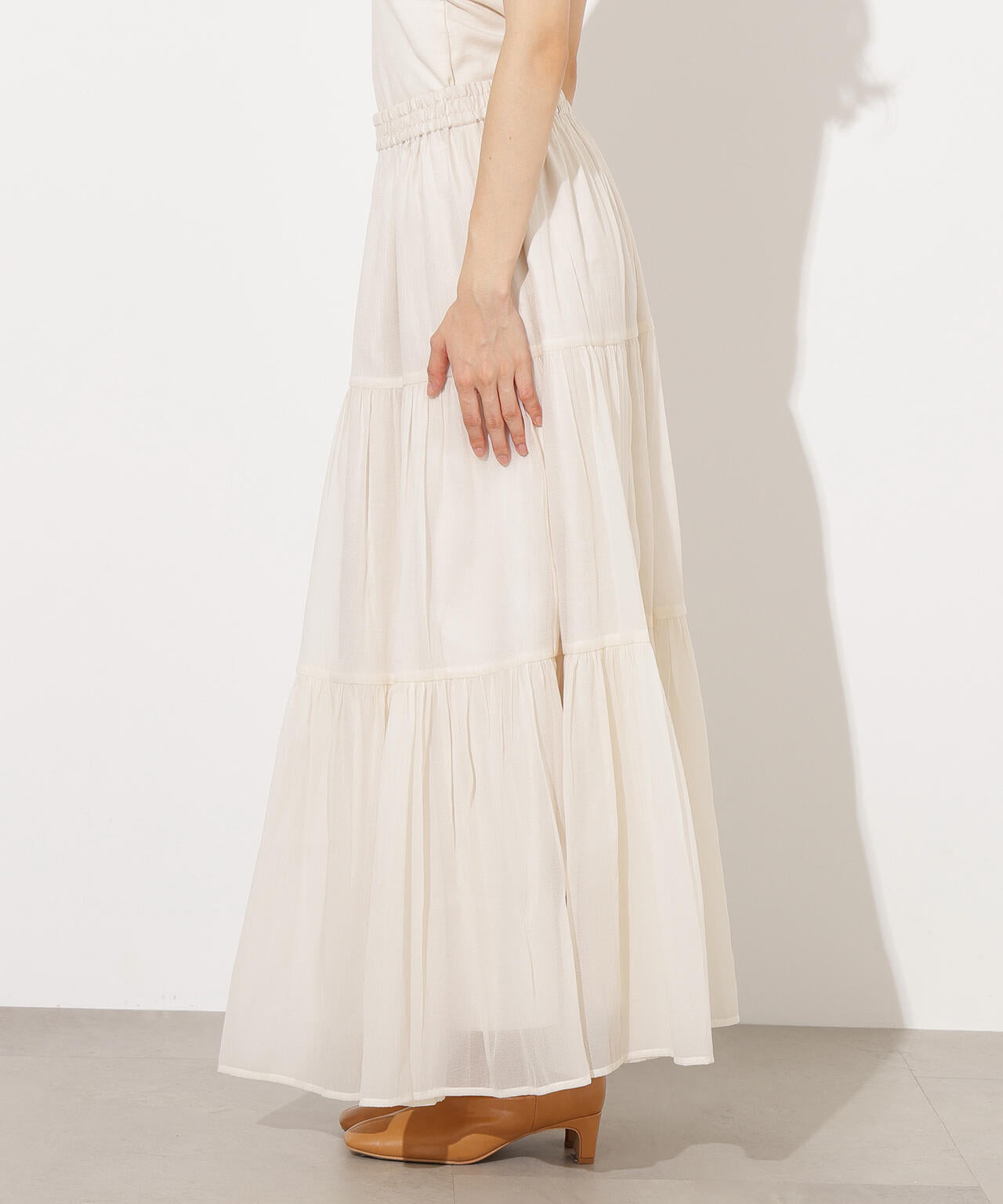 オーガンジーティアードスカート