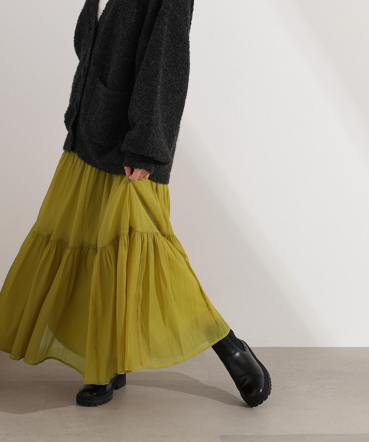 オーガンジーティアードスカート