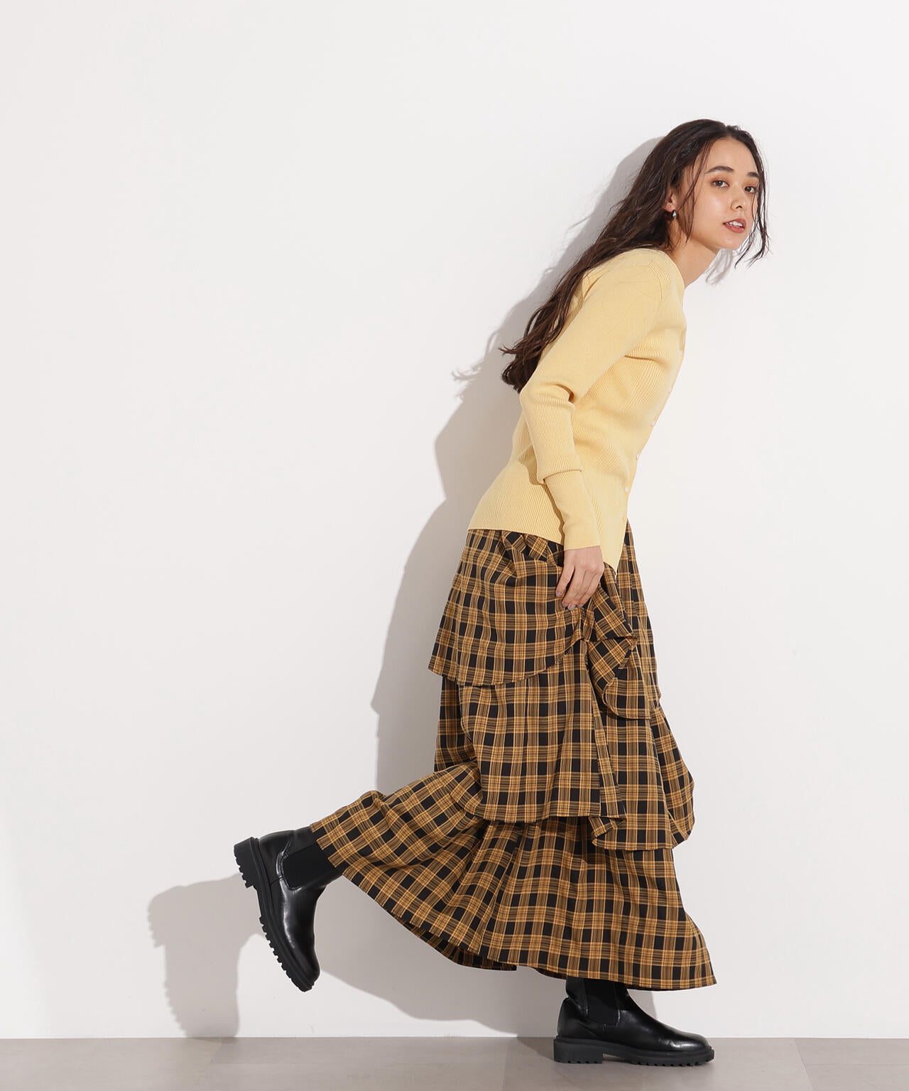 岸本セシルさん着用】ランダムティアードチェックスカート | N