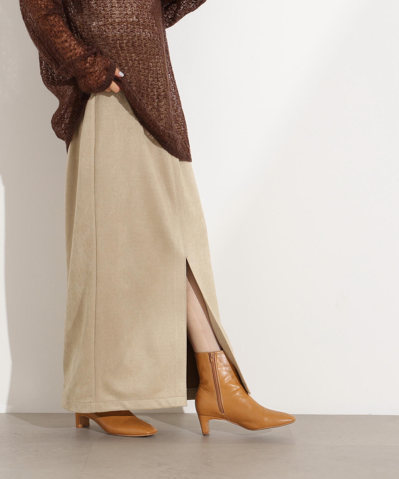 【小室安未さん着用】フェイクスウェードスリットスカート